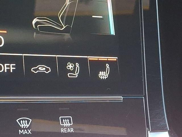 2022 Audi e-tron Premium Plus quattro