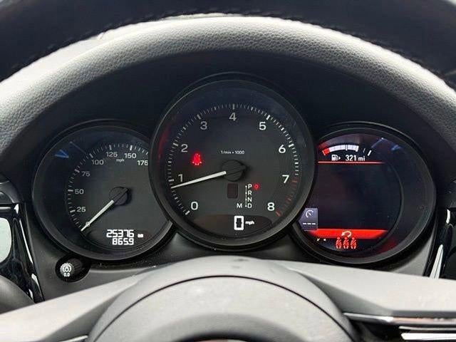 2024 Porsche Macan AWD