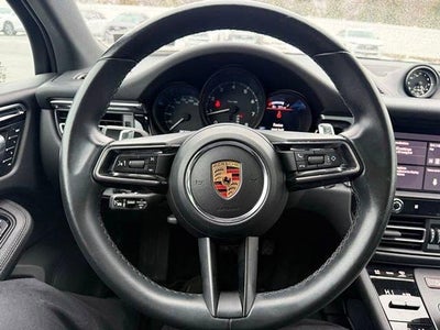 2024 Porsche Macan AWD