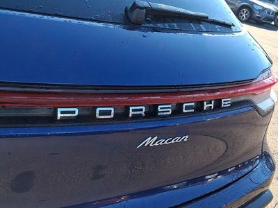 2024 Porsche Macan AWD