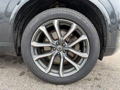 2017 Volvo XC90 T6 AWD 7-Passenger Momentum