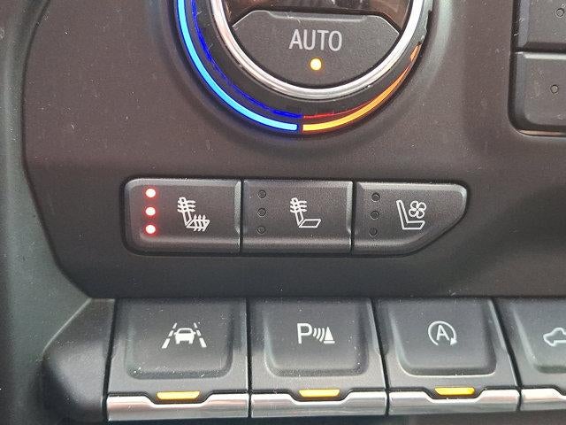 2020 Chevrolet Silverado 1500 Crew Cab Short Box 4-Wheel Drive High Country