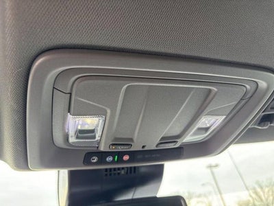 2025 GMC Sierra 1500 Crew Cab Short Box 4-Wheel Drive SLT