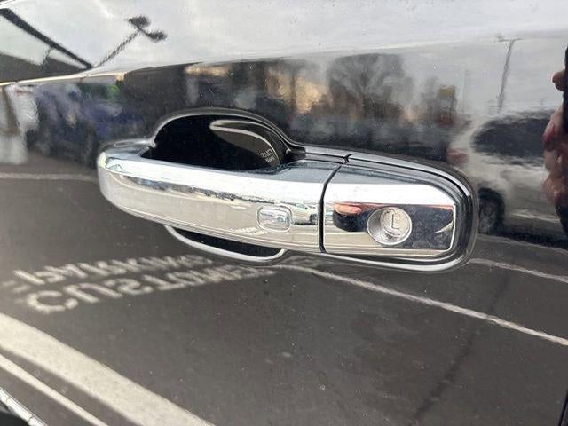 2025 GMC Sierra 1500 Crew Cab Short Box 4-Wheel Drive SLT