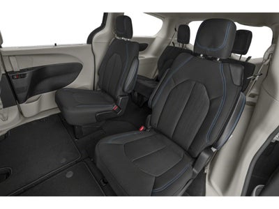 2021 Chrysler Pacifica Touring L FWD