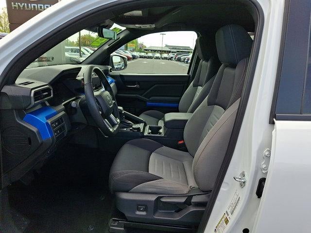 2024 Toyota Tacoma 4WD 4WD TRD Off Road Double Cab 5' Bed AT (Natl)