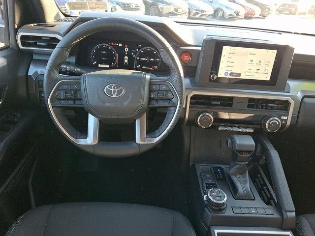 2025 Toyota Tacoma 4WD 4WD SR Double Cab 5' Bed AT (GS)