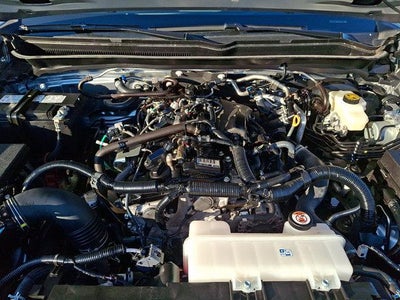 2025 Toyota Tacoma 4WD 4WD SR Double Cab 5' Bed AT (GS)