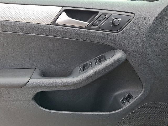 2017 Volkswagen Jetta 1.4T S Manual