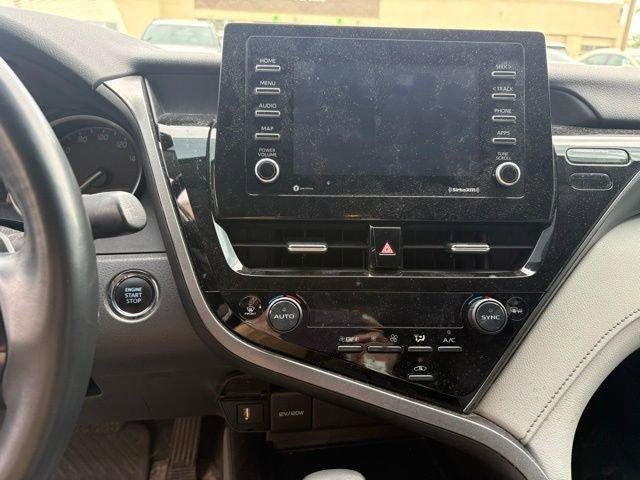 2024 Toyota Camry SE Auto (SE)