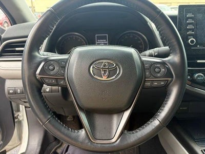 2024 Toyota Camry SE Auto (SE)