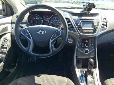 2016 Hyundai ELANTRA 4dr Sdn Auto Value Edition