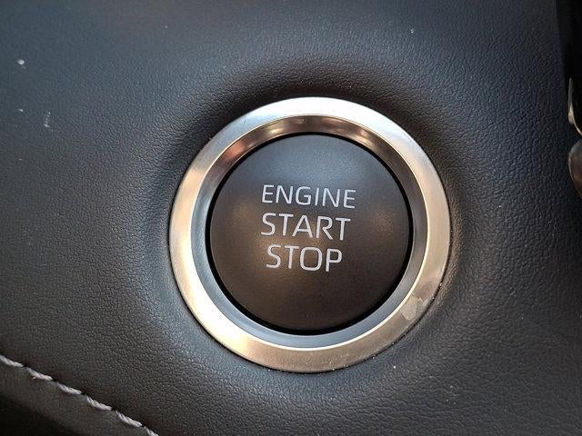 2025 Toyota Highlander XLE AWD (Natl)