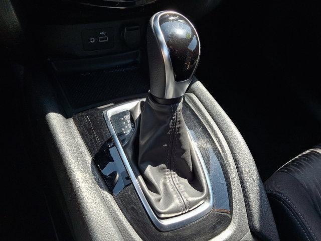 2020 Nissan Rogue AWD SV