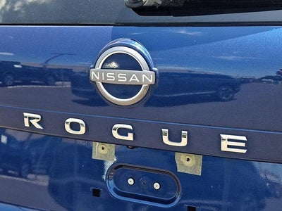 2022 Nissan Rogue AWD Platinum
