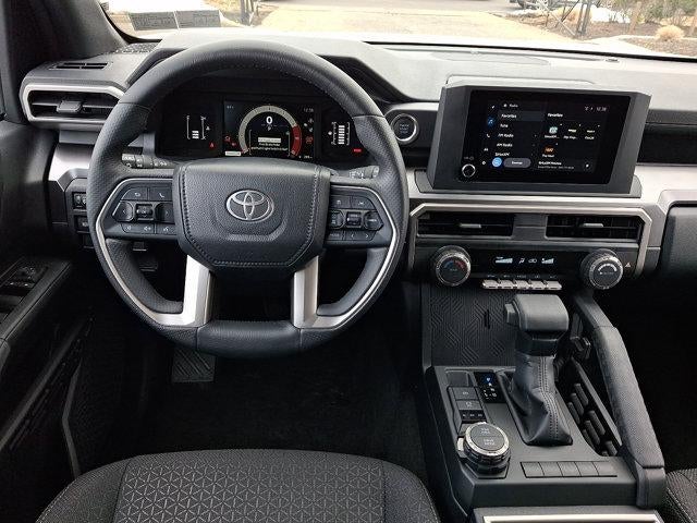 2025 Toyota 4Runner SR5 4WD (GS)