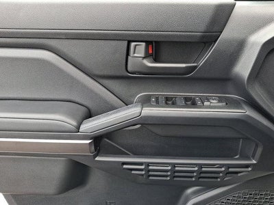 2025 Toyota 4Runner SR5 4WD (GS)