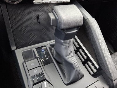 2025 Toyota 4Runner SR5 4WD (GS)