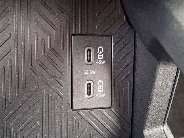 2025 Toyota 4Runner SR5 4WD (GS)