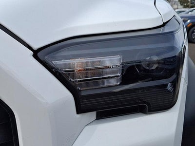 2025 Toyota 4Runner SR5 4WD (GS)