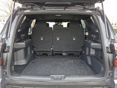 2025 Toyota 4Runner SR5 4WD (GS)