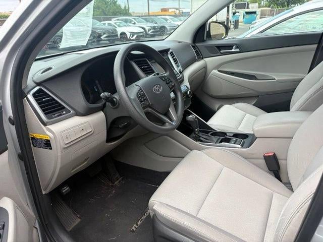 2016 Hyundai TUCSON AWD 4dr SE