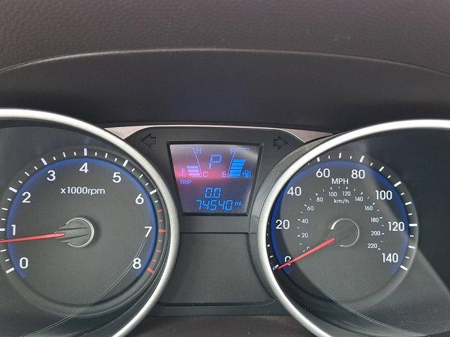 2014 Hyundai TUCSON FWD 4dr SE