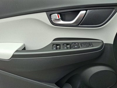 2023 Hyundai KONA SEL Auto AWD