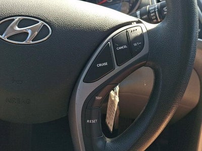 2016 Hyundai ELANTRA 4dr Sdn Auto SE