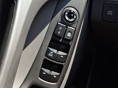 2016 Hyundai ELANTRA 4dr Sdn Auto SE