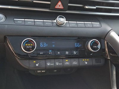 2025 Hyundai ELANTRA SEL Convenience IVT