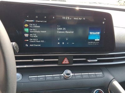 2025 Hyundai ELANTRA SEL Convenience IVT