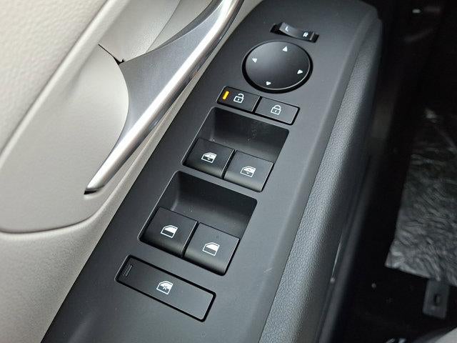 2025 Hyundai ELANTRA SEL Convenience IVT