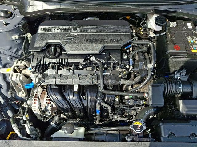 2025 Hyundai ELANTRA SEL Convenience IVT