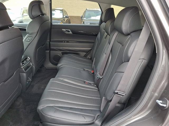 2025 Genesis GV80 2.5T Standard AWD