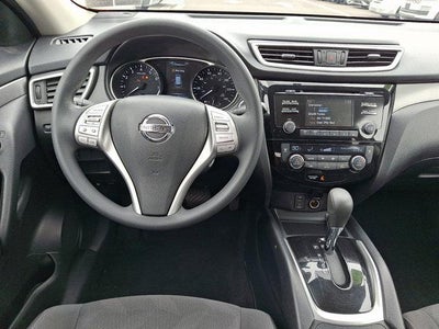 2016 Nissan Rogue FWD 4dr SV