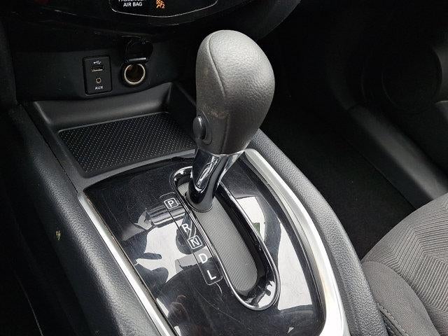 2016 Nissan Rogue FWD 4dr SV